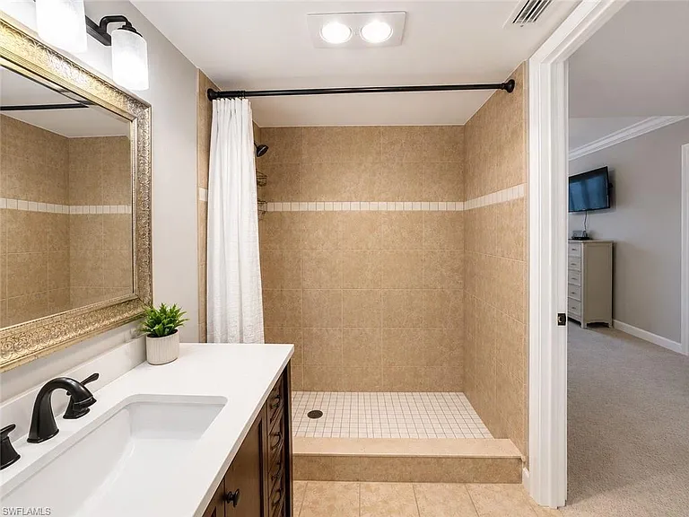 112 Bob O Link Way #B — Photo 14