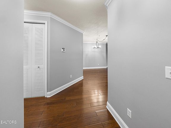 5th image of 565 Rarity Bay Pkwy #102