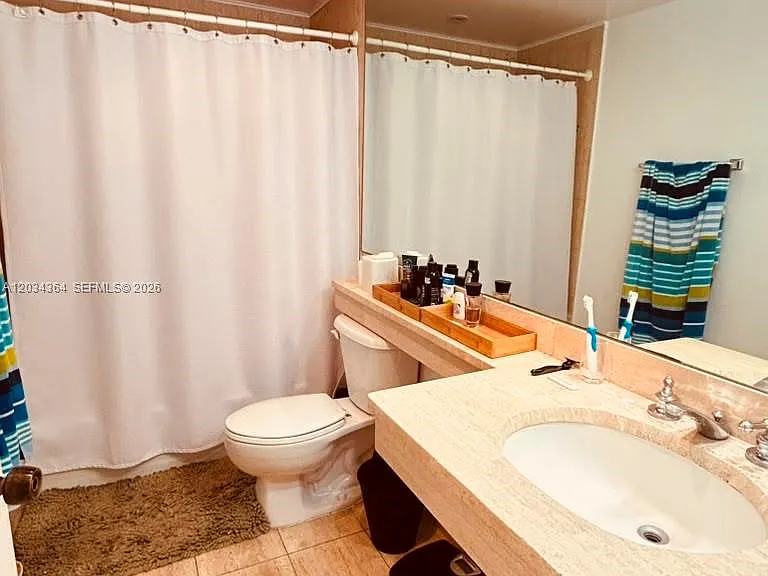 700 Biltmore Way #1015 — Photo 17
