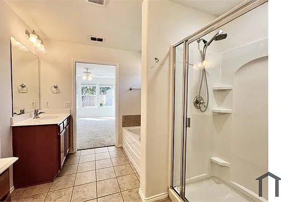 903 Mazatlan Ct — Photo 10