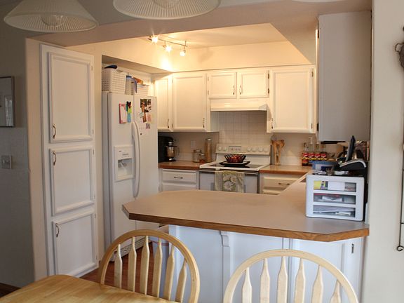 Newly Updated Kitchen