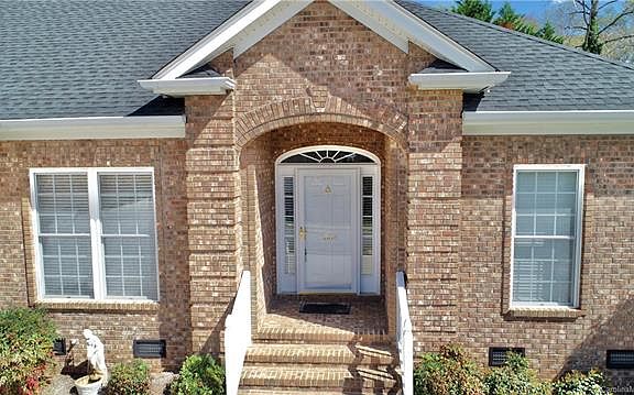 4th image of 1006 Damon Pointe Dr