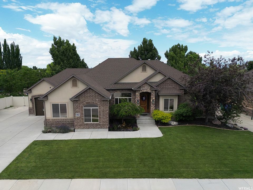 1st image of 2942 W Camden Brook Way