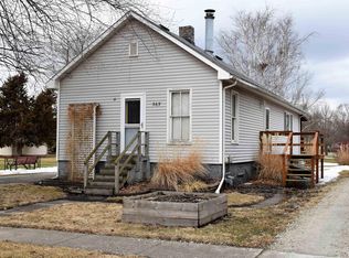 565 E 2nd St, Galesburg, IL