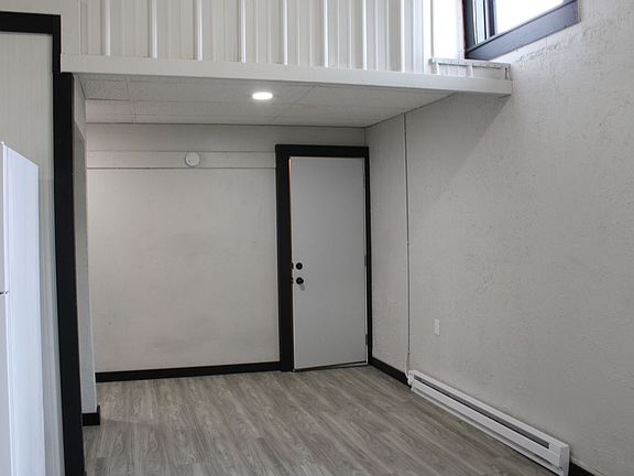4th image of 26093 W Mondovi St #2