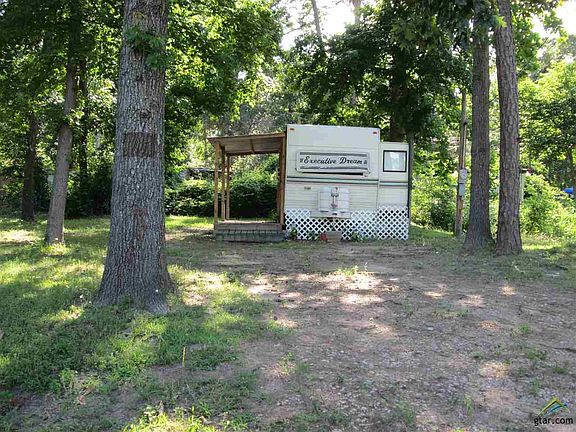 2nd image of 20684 Parkside Dr