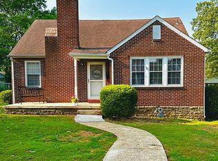 327 Woodland Rd, Florence, AL 35630