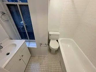 Rented by HOLTON REAL ESTATE INC.