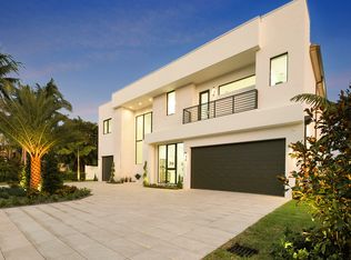 660 NE Broadview Dr, Boca Raton, FL 33431