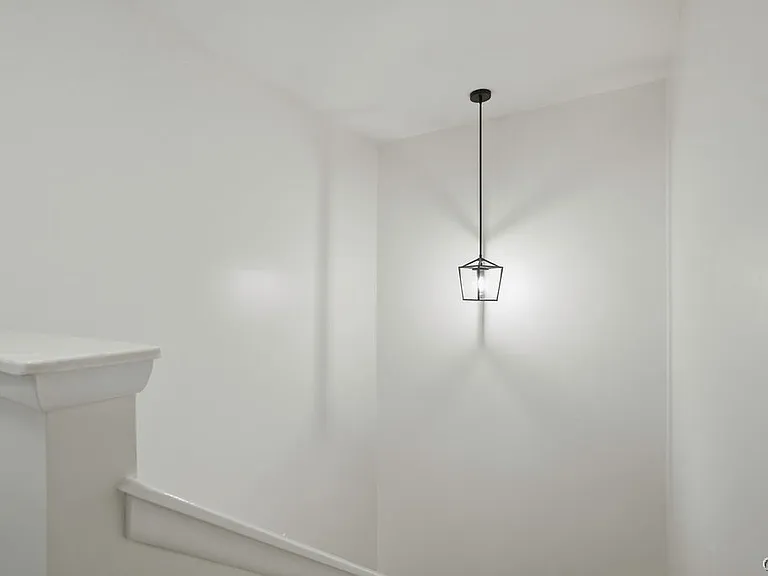 8457 Bubbling Springs Dr — Photo 16
