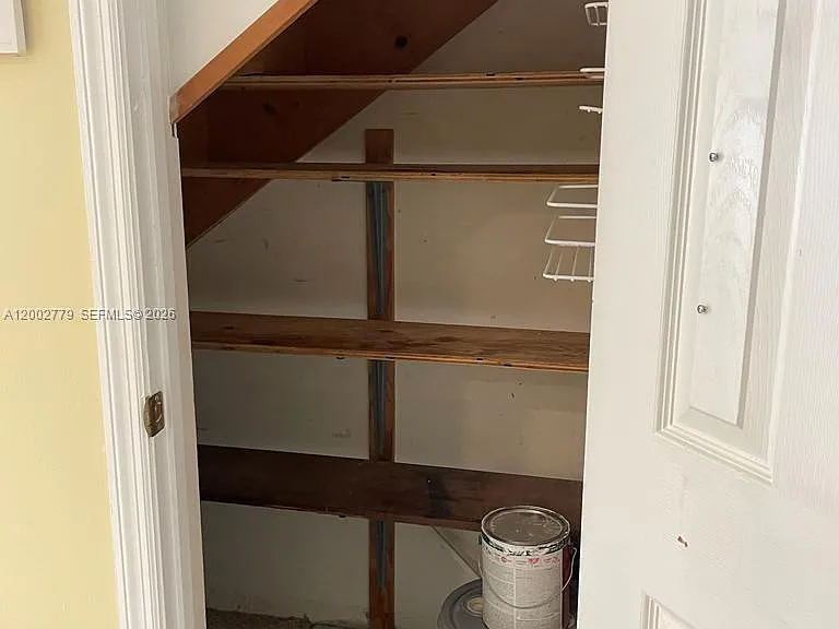 81 SW 3rd St #81 — Photo 12