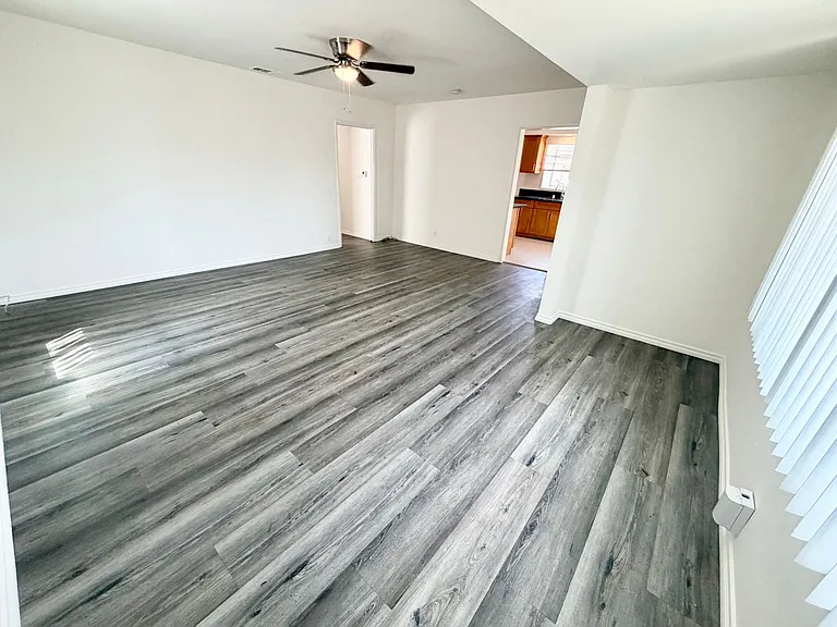 221 W Hammel St — Photo 11