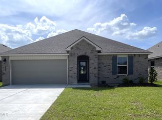 119 Lake Ridge Dr, Broussard, LA 70518
