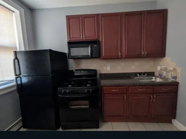 436 Avenue C #2A, Bayonne, NJ 07002