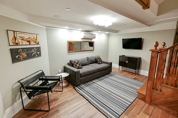 Rented by Bruma Realty LLC | media 23