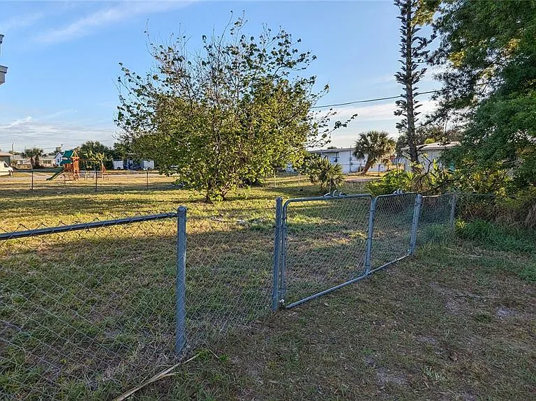3108 Whiting Ln — Photo 7