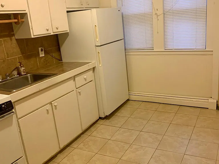 26 Beacon St #201 — Photo 5