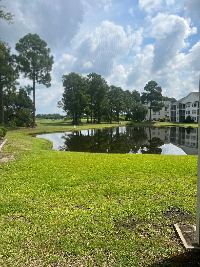 Beautiful Ground Floor Condo With Lots Of Upgrades In Windsor Green Ii, Carolina Forest Area — Photo 2