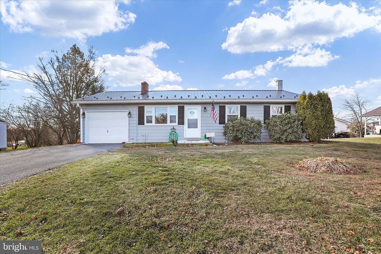 &様 4402 Shatzer St, Chambersburg, PA 17202 | Zillow