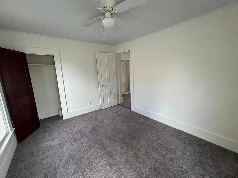 226 Park St — Photo 15
