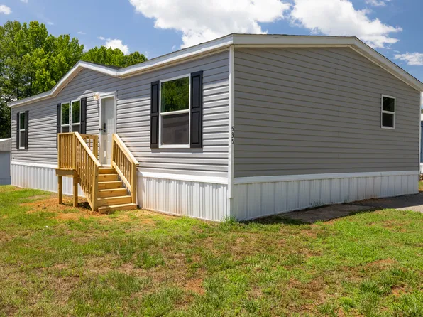 535 Lee Hy Dr, Kernersville, NC 27284