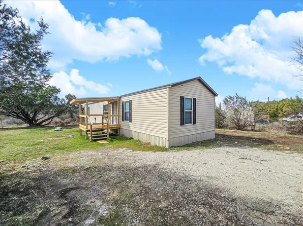 153 Paula Ct, Granbury, TX 76049