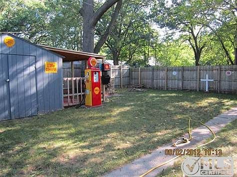 5th image of 920 E Holbrook Ave