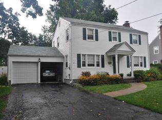 14 Huron Dr, West Hartford, CT 06117