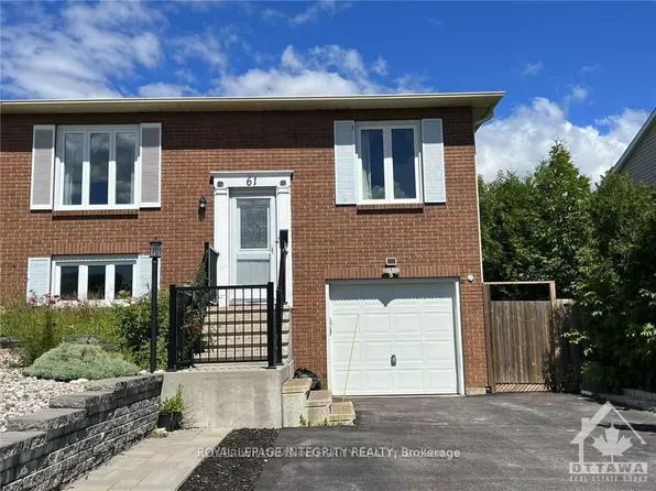61 Elvaston Ave, Ottawa, ON K2G 3X6