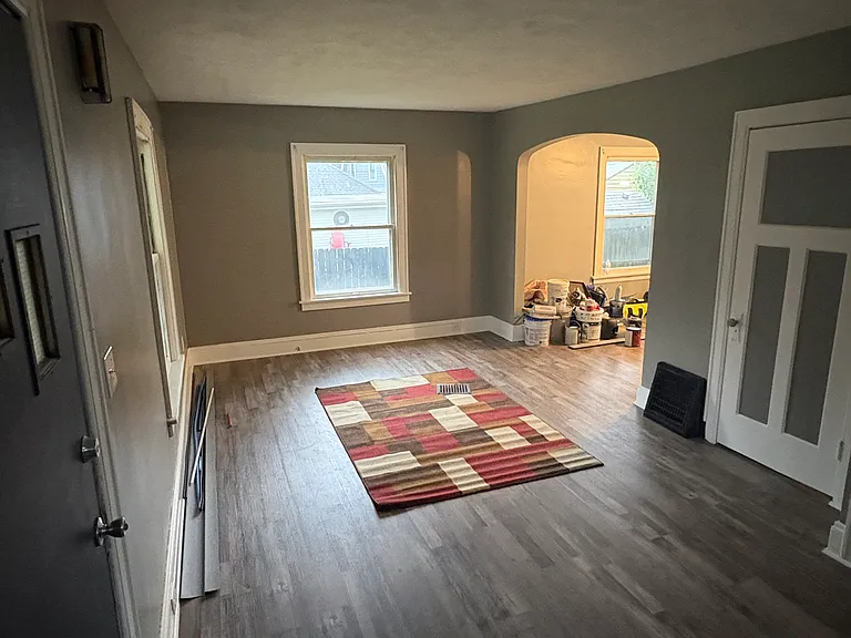1418 Grant St — Photo 5