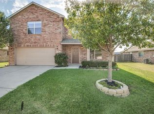 115 Thoroughbred Dr, Krum, TX 76249