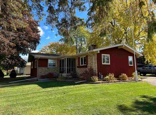 1133 W 5th Ave, Oshkosh, WI 54902