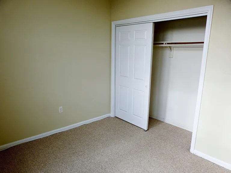 1516 Lancaster St #3C — Photo 13