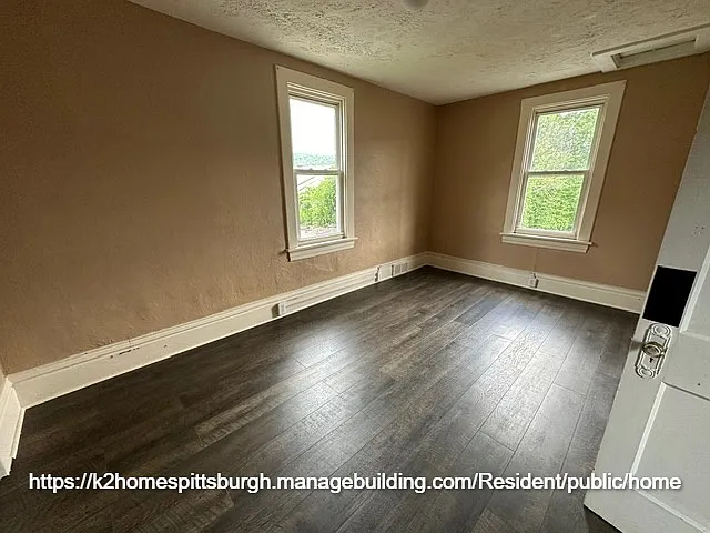 900 Meldon Ave — Photo 8
