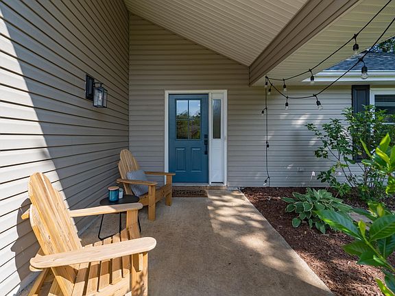 3rd image of 2616 Au Sable Pl