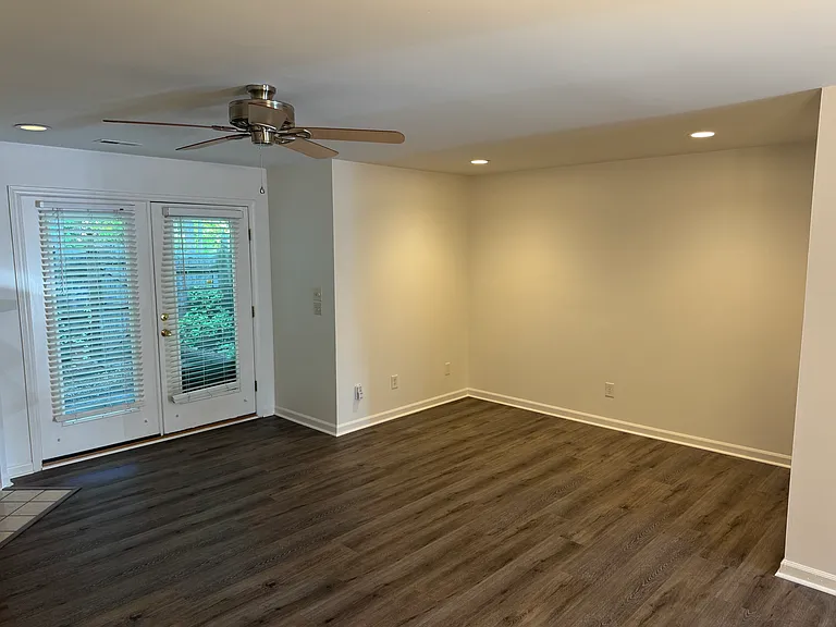 5514 Forest Oaks Dr — Photo 3