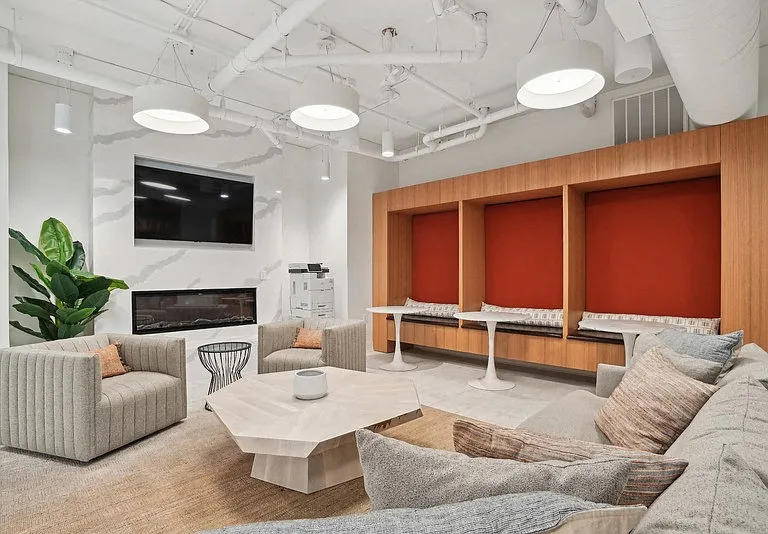 Link Apartments Montford — Photo 42