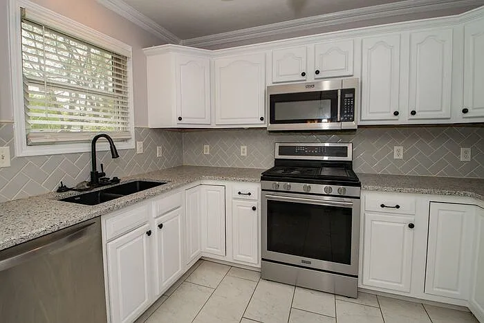 53620 Springfield Ct — Photo 8