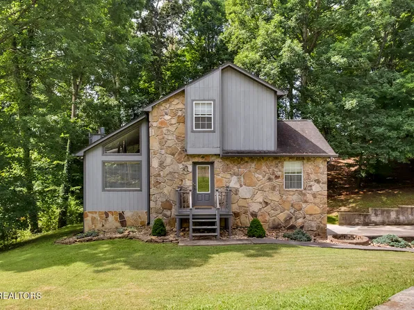 3802 Melissa Ln, Maryville, TN 37801