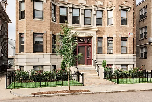 56 Gardner St Photo 1