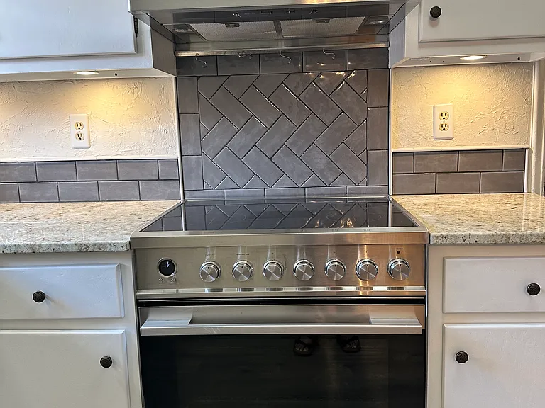 1410 Vine St #1 — Photo 14