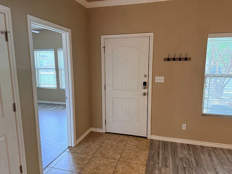 7230 Barksdale Ln — Photo 2