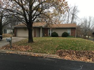 2313 S Kendallwood Rd, Columbia, MO 65203