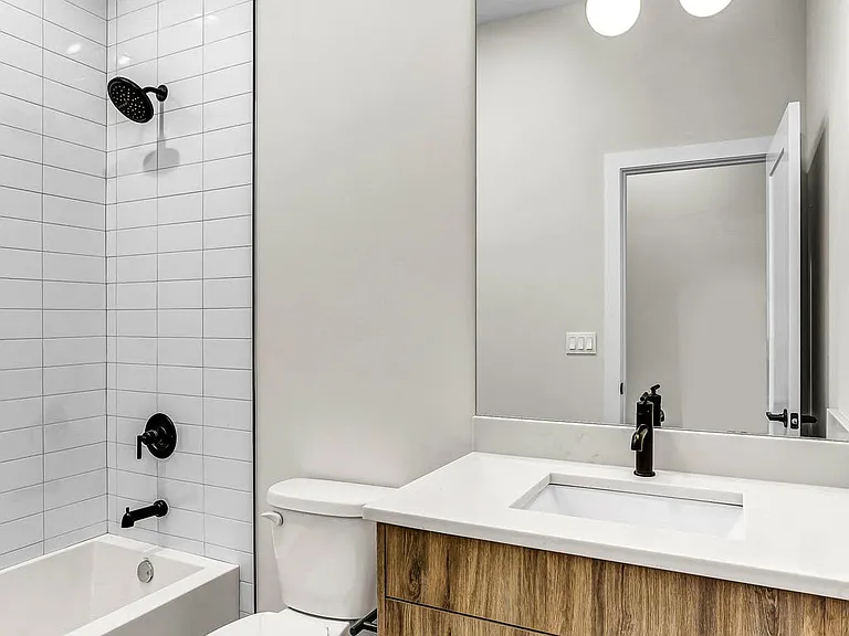 4906 S Saint Lawrence Ave #3 — Photo 18