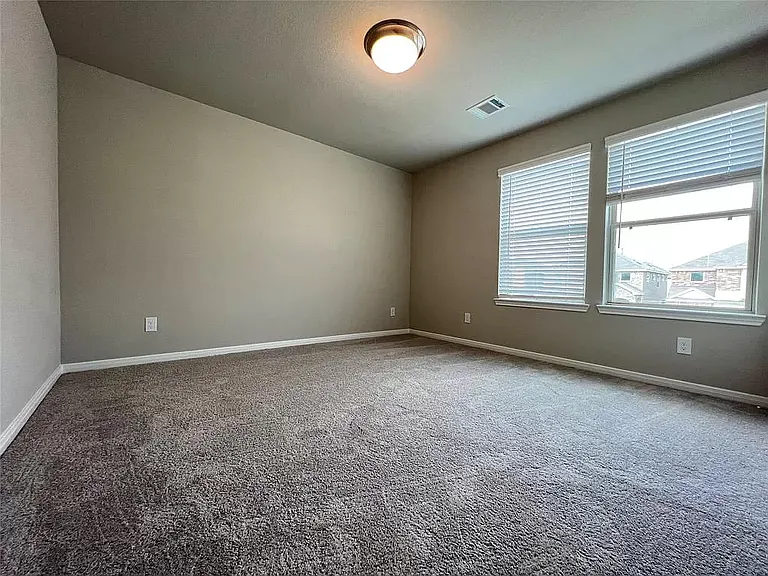 7950 Fijian Cypress Dr — Photo 16