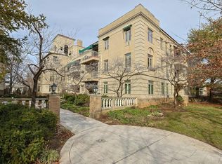 2378 Madison Rd #34, Cincinnati, OH 45208