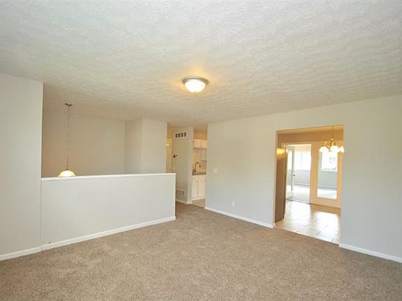 2nd image of 107 Lellan Ave