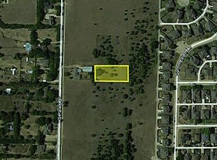 16 Tulip Trl, Desoto, TX 75115
