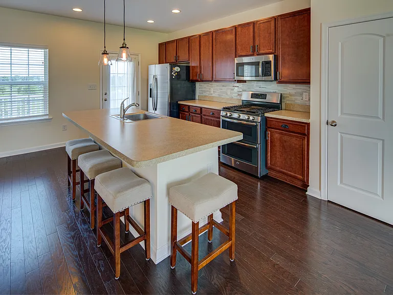 961 Lissicasey Loop — Photo 8