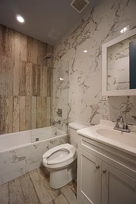 Rented by Rennit Inc. | media 21